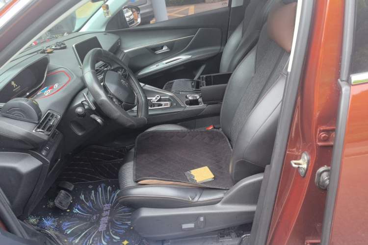 Used Peugeot 4008 2017 350THP Elite Edition Left Front Seat