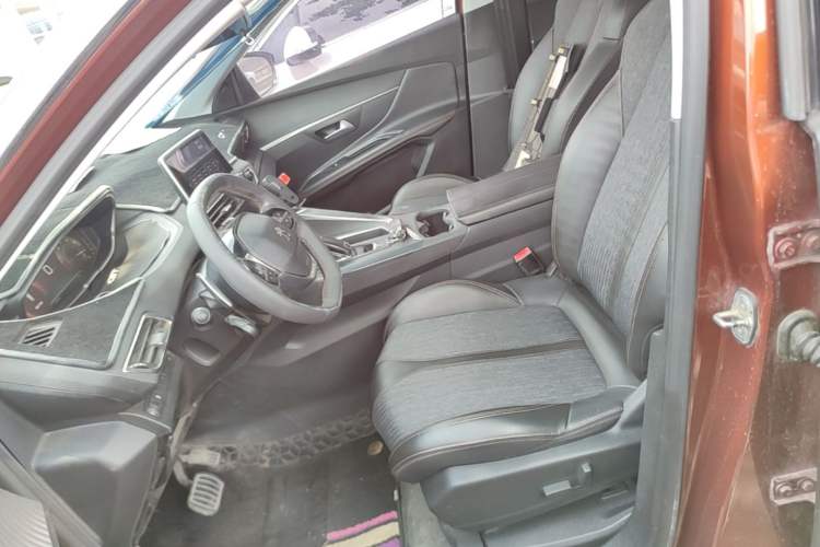 Used Peugeot 4008 2017 350THP Elite Edition Left Front Seat