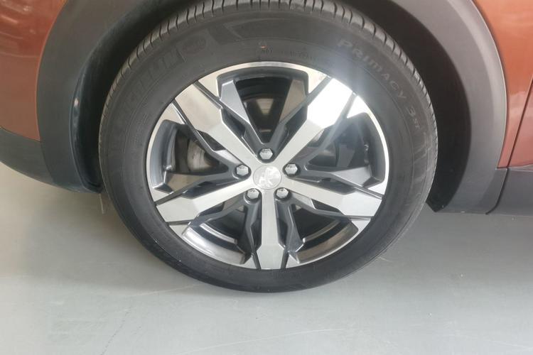 Used Peugeot 4008 2017 350THP Elite Edition Left Front Wheel Hub