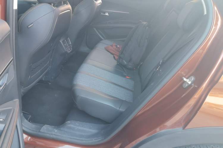 Used Peugeot 4008 2017 350THP Elite Edition Left Rear Seat