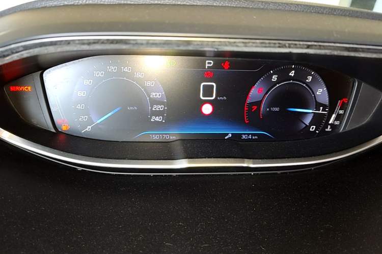 Used Peugeot 4008 2017 350THP Luxury Edition Odometer Close Up