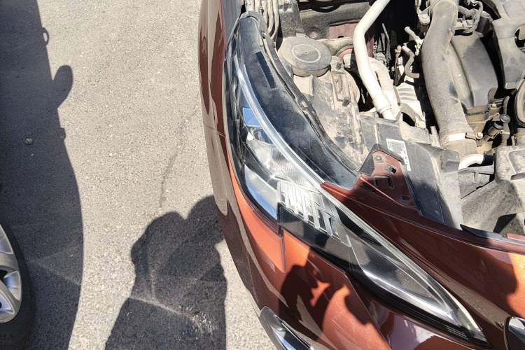Used Peugeot 4008 2017 350THP Elite Edition Right Front Headlight