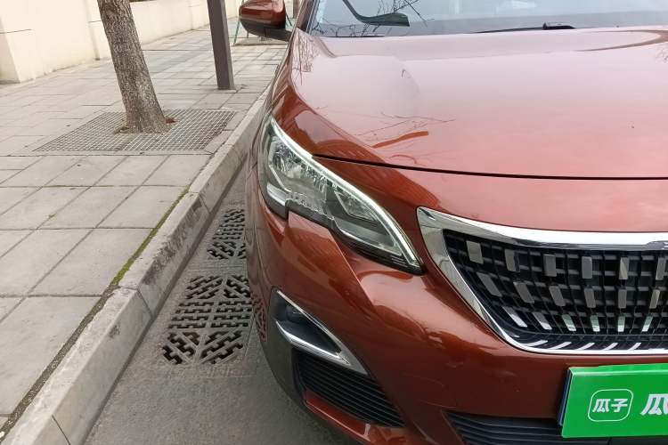 Used Peugeot 4008 2017 350THP Elite Edition Right Front Headlight