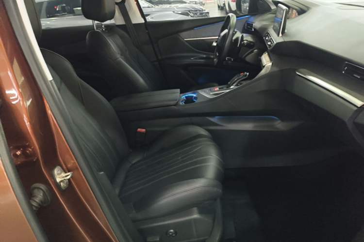 Used Peugeot 4008 2017 350THP Luxury Edition Right Front Seat