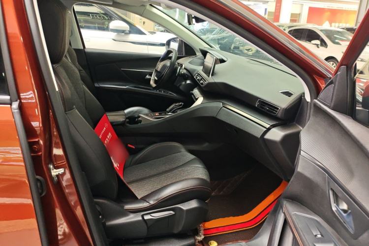 Used Peugeot 4008 2017 350THP Elite Edition Right Front Seat