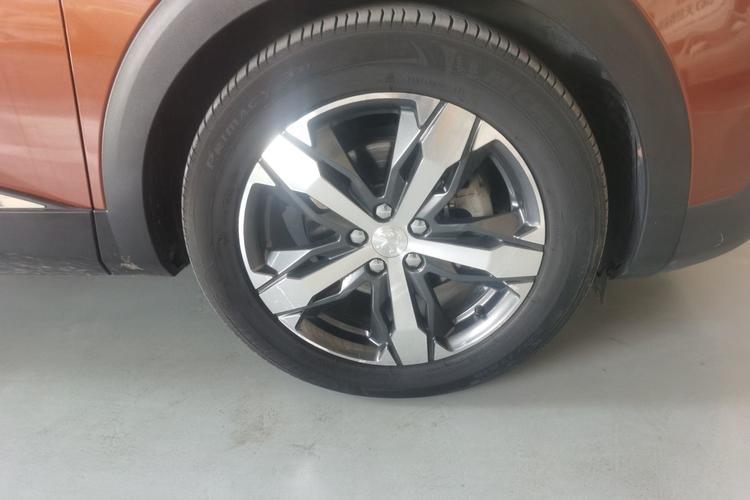 Used Peugeot 4008 2017 350THP Elite Edition Right Front Wheel Hub