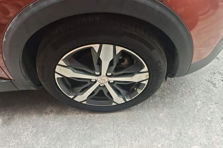 Used Peugeot 4008 2017 350THP Elite Edition Right Front Wheel Hub