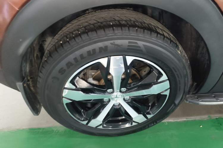 Used Peugeot 4008 2017 350THP Luxury Edition Right Rear Wheel Hub