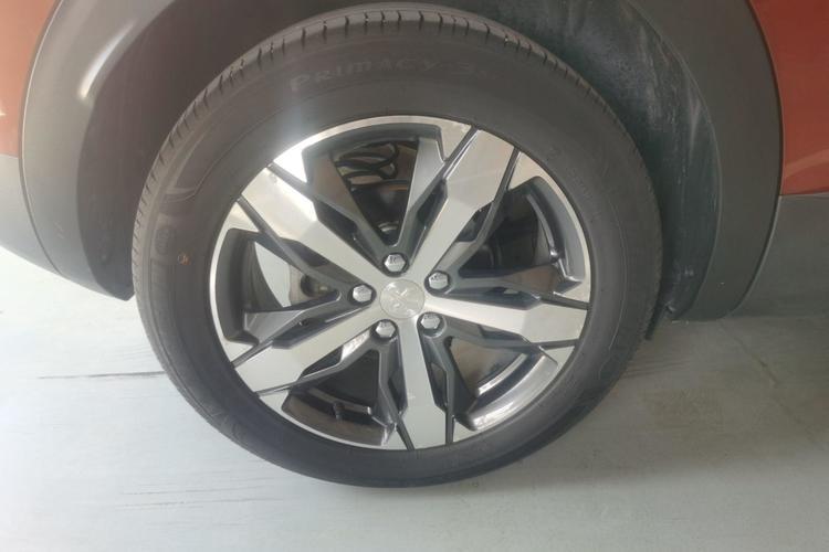 Used Peugeot 4008 2017 350THP Elite Edition Right Rear Wheel Hub