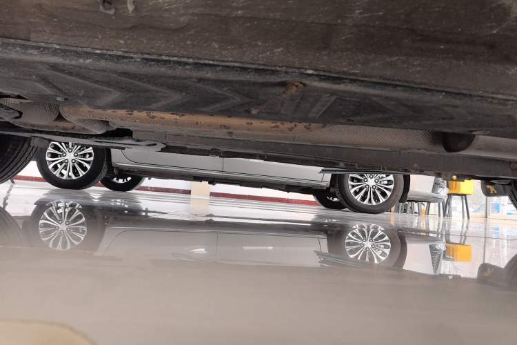 Used Peugeot 4008 2017 350THP Luxury Edition Right Side Sill