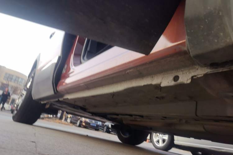 Used Peugeot 4008 2017 350THP Elite Edition Right Side Sill