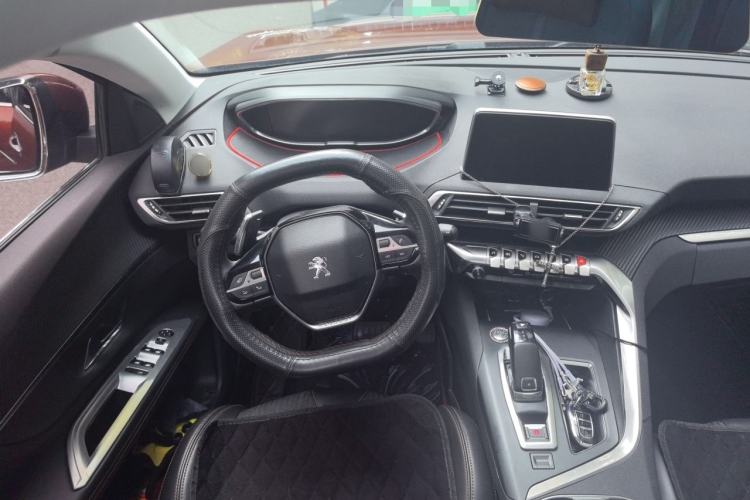 Used Peugeot 4008 2017 350THP Elite Edition Steering Wheel