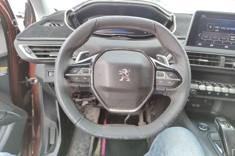 Used Peugeot 4008 2017 350THP Elite Edition Steering Wheel