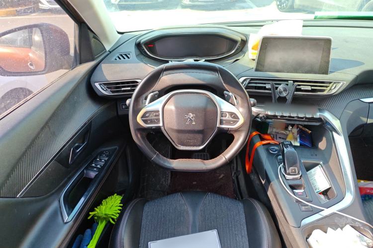 Used Peugeot 4008 2017 350THP Elite Edition Steering Wheel