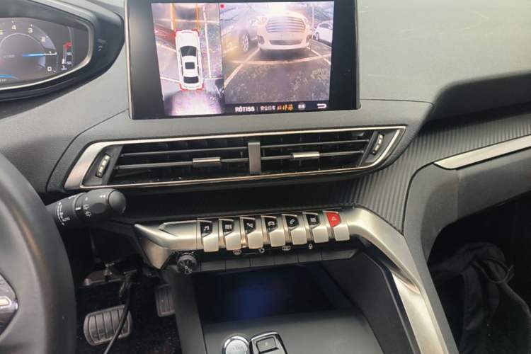 Used Peugeot 4008 2018 350THP Elite Edition Audio And AC Panel