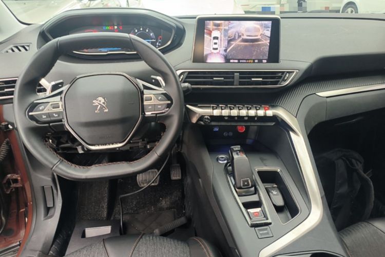 Used Peugeot 4008 2018 350THP Elite Edition Center Console