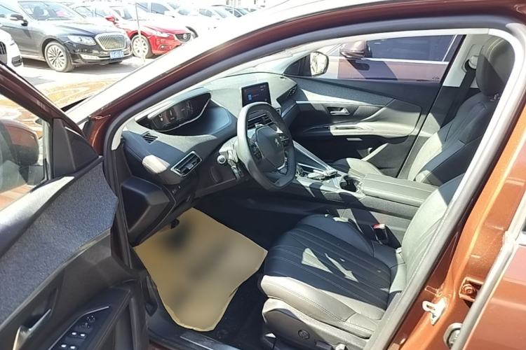 Used Peugeot 4008 2018 350THP Luxury Edition Driver Seat