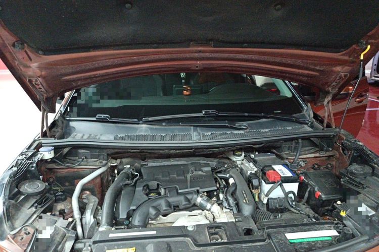 Used Peugeot 4008 2018 350THP Elite Edition Engine Bay