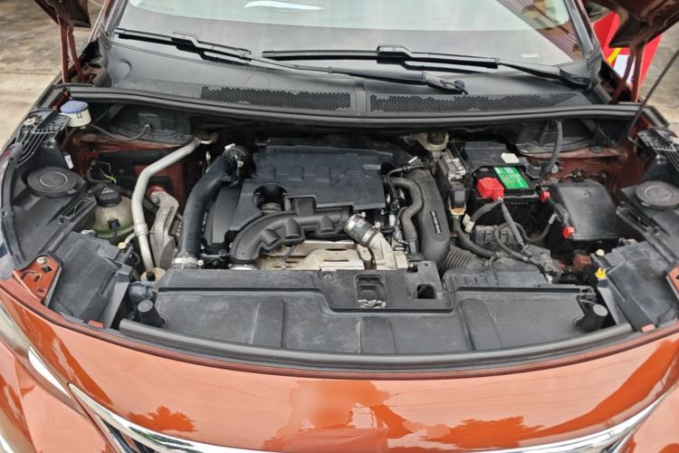 Used Peugeot 4008 2018 350THP Elite Edition Engine Bay