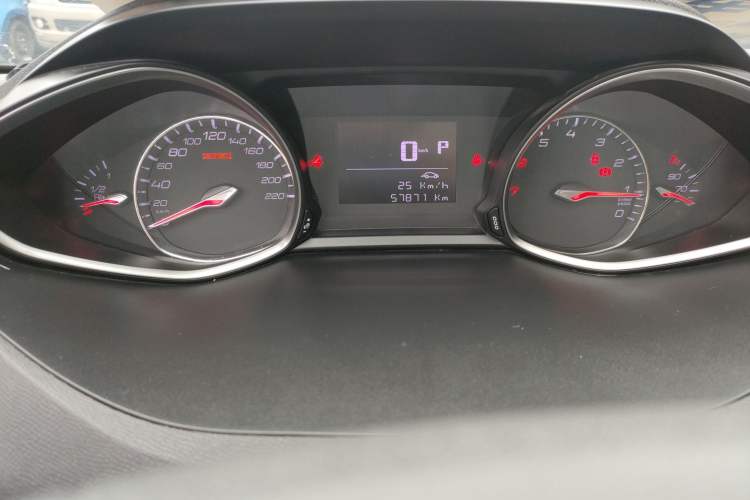Used Peugeot 4008 2018 350THP Comfort Edition Instrument Cluster