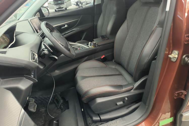 Used Peugeot 4008 2018 350THP Elite Edition Left Front Seat