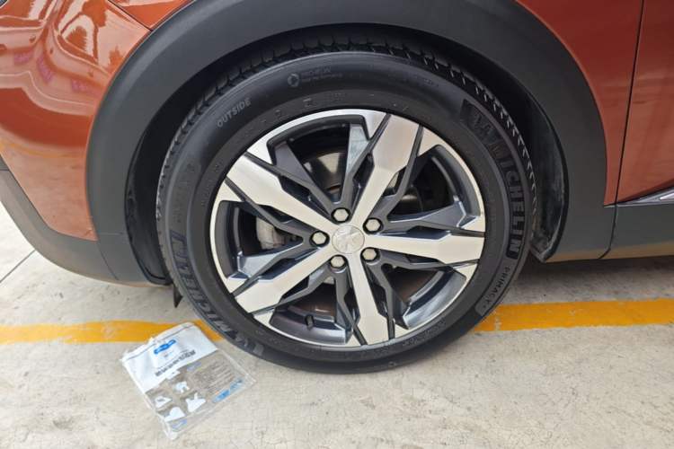 Used Peugeot 4008 2018 350THP Elite Edition Left Front Wheel Hub