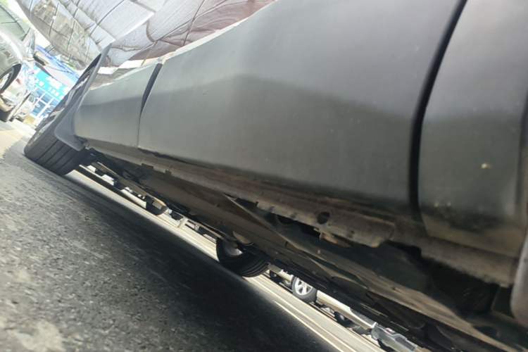 Used Peugeot 4008 2018 350THP Elite Edition Left Side Sill