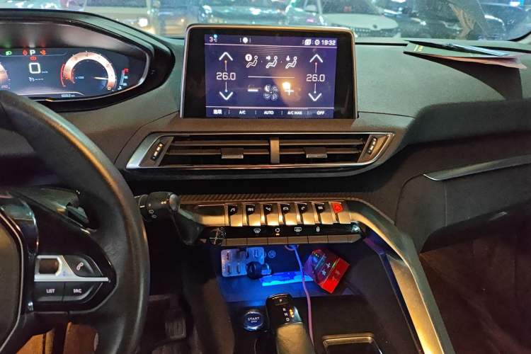 Used Peugeot 4008 2018 350THP Luxury Edition Audio And AC Panel