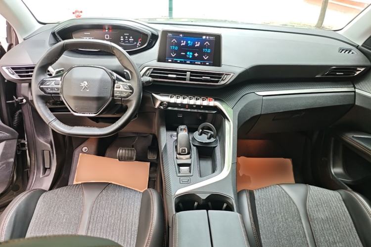 Used Peugeot 4008 2018 350THP Elite Edition Center Console
