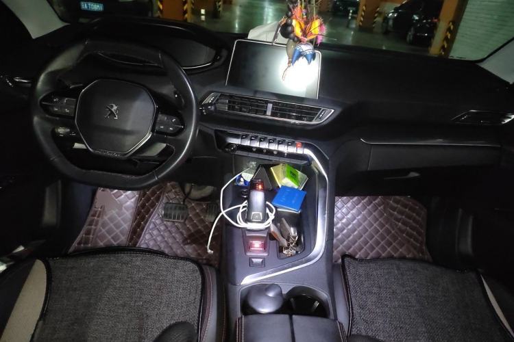 Used Peugeot 4008 2018 350THP Elite Edition Center Console