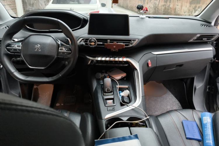 Used Peugeot 4008 2018 350THP Elite Edition Center Console