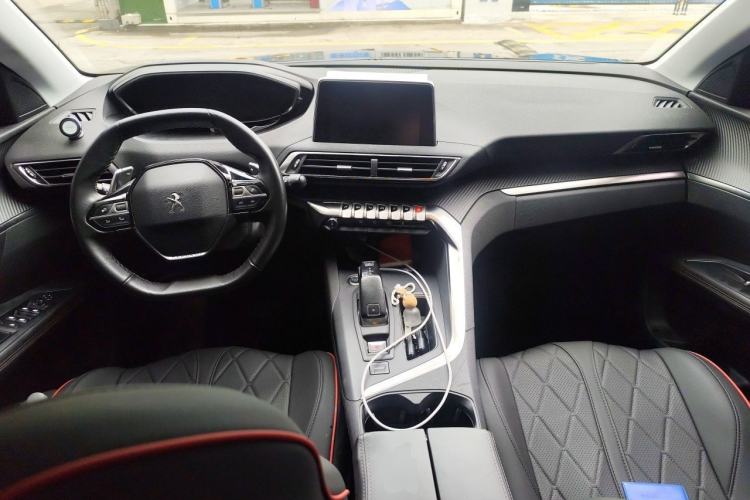 Used Peugeot 4008 2018 350THP Elite Edition Center Console