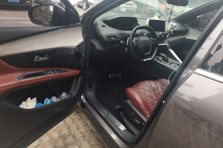 Used Peugeot 4008 2018 380THP Luxury GT Edition Driver Seat
