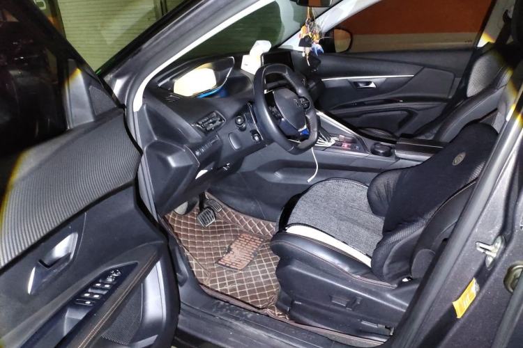 Used Peugeot 4008 2018 350THP Elite Edition Driver Seat