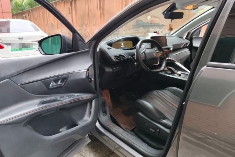 Used Peugeot 4008 2018 350THP Elite Edition Driver Seat