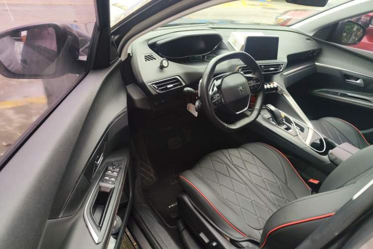 Used Peugeot 4008 2018 350THP Elite Edition Driver Seat