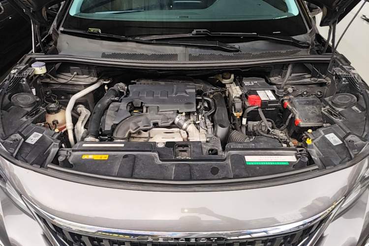 Used Peugeot 4008 2018 350THP Elite Edition Engine Bay