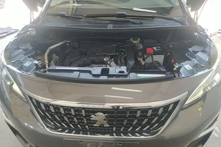 Used Peugeot 4008 2018 350THP Elite Edition Engine Bay