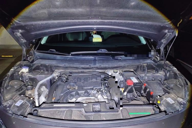 Used Peugeot 4008 2018 350THP Elite Edition Engine Bay
