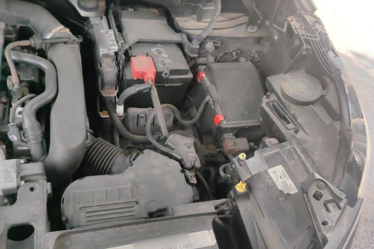 Used Peugeot 4008 2018 350THP Elite Edition Engine Bay Left