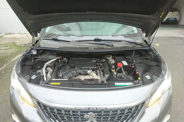 Used Peugeot 4008 2018 350THP Elite Edition Engine Bay