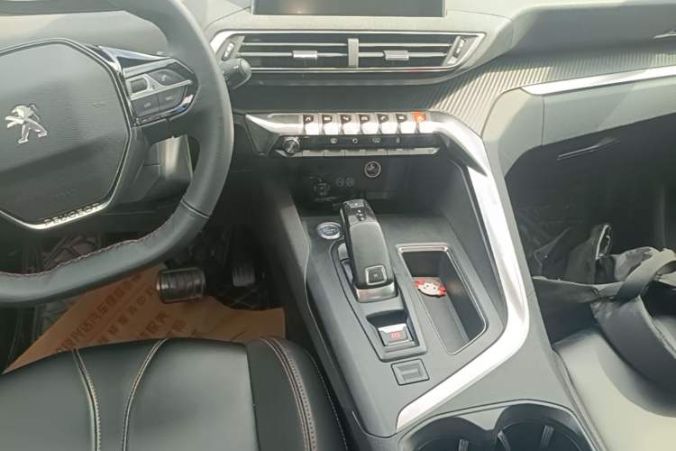 Used Peugeot 4008 2018 350THP Elite Edition Gear Lever