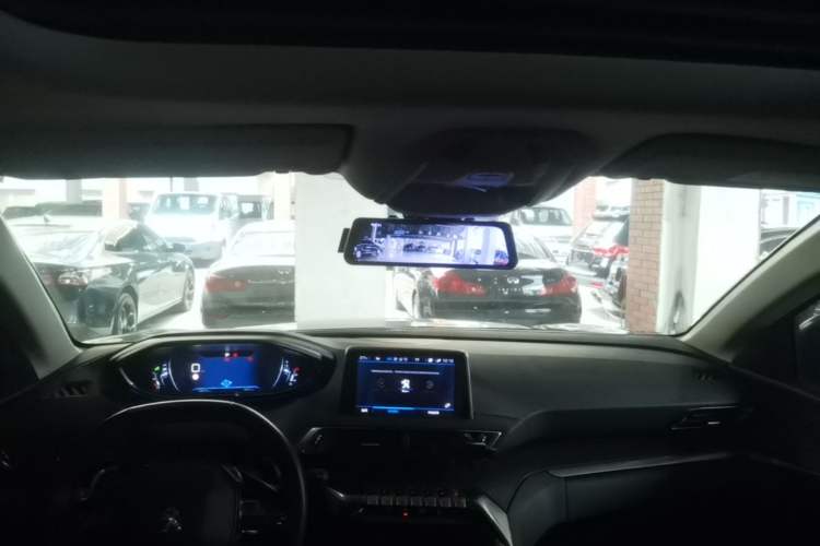 Used Peugeot 4008 2018 350THP Elite Edition Headliner