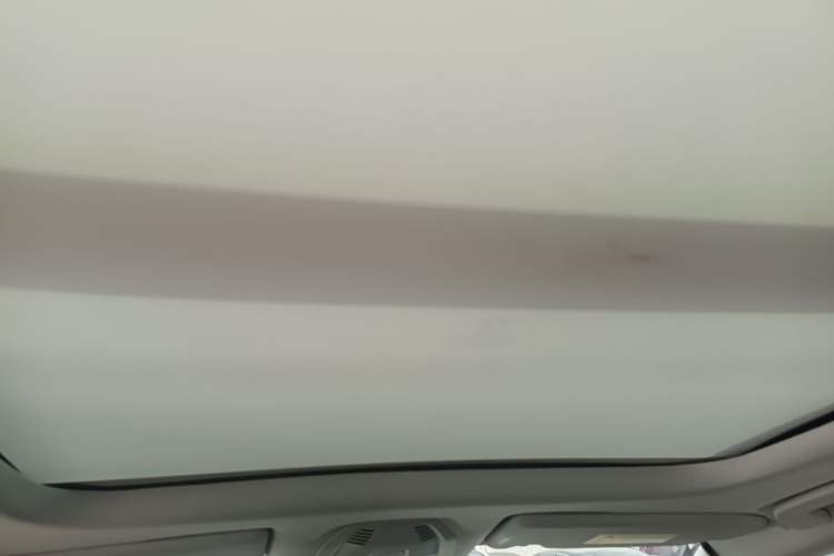 Used Peugeot 4008 2018 350THP Elite Edition Headliner