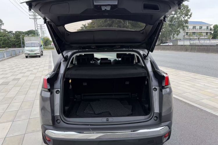 Used Peugeot 4008 2018 350THP Elite Edition Interior 7