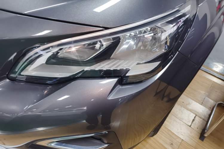 Used Peugeot 4008 2018 350THP Elite Edition Left Front Headlight