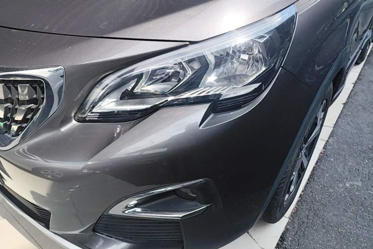 Used Peugeot 4008 2018 350THP Elite Edition Left Front Headlight