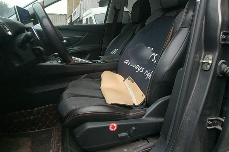 Used Peugeot 4008 2018 350THP Elite Edition Left Front Seat