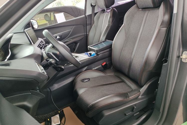 Used Peugeot 4008 2018 350THP Elite Edition Left Front Seat