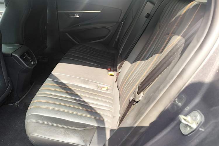 Used Peugeot 4008 2018 350THP Elite Edition Left Rear Seat